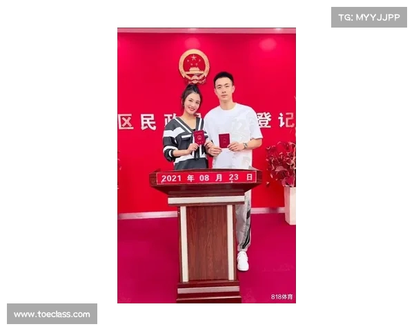 赵继伟妻子与“小辛巴”共度甜蜜时光,咖啡馆Vlog记录萌趣瞬间(赵继伟和女友) 赵继伟妻子与“小辛巴”共度甜蜜时光,咖啡馆Vlog记录萌趣瞬间(赵继伟和女友)